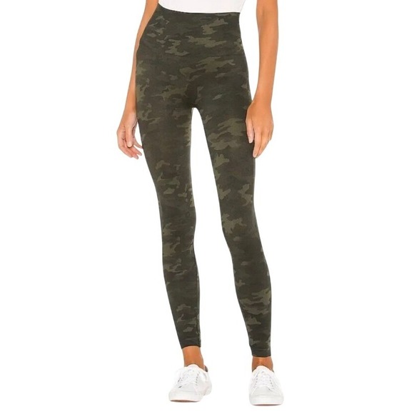 SPANX Pants - Spanx Look‎ at Me Now Seamless Leggings Green Camo High Waisted LARGE